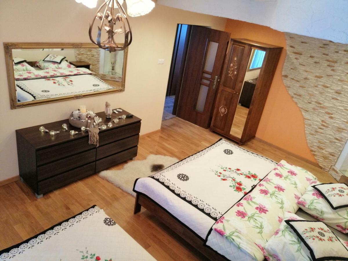 Domek I Pokoje Z Widokiem Na Tatry - U Magdy Zakopane Apartment *